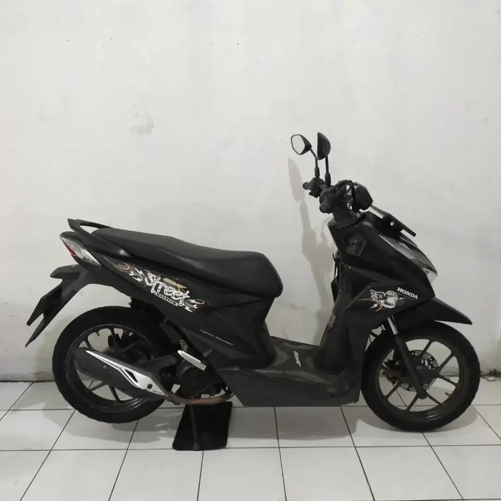 Honda Beat Street 2022 Orisinil Mesin Aluss Lengkap Bagus