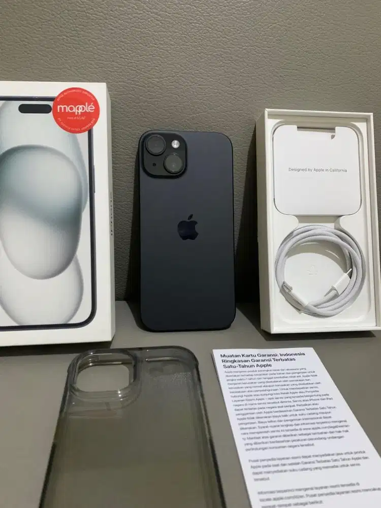 iPhone 15 Black garansi panjang resmi