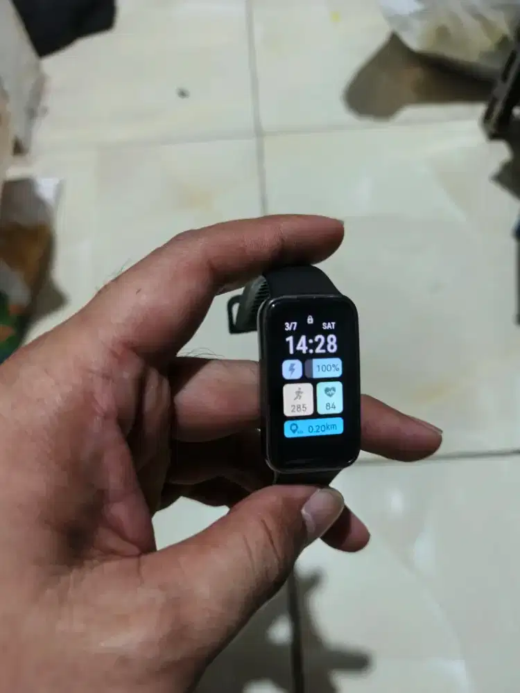 Huawei band 9 lengkap