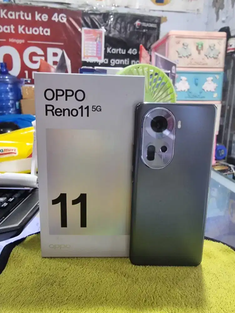Oppo Reno 11 5G  ram 8+8/256gb mulus lengkap