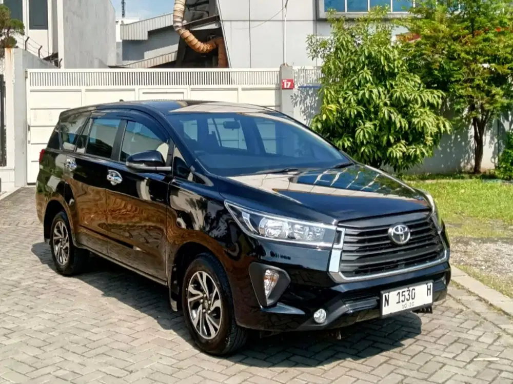 INNOVA REBORN 2.4 G DIESEL 2025 AUTOMATIC