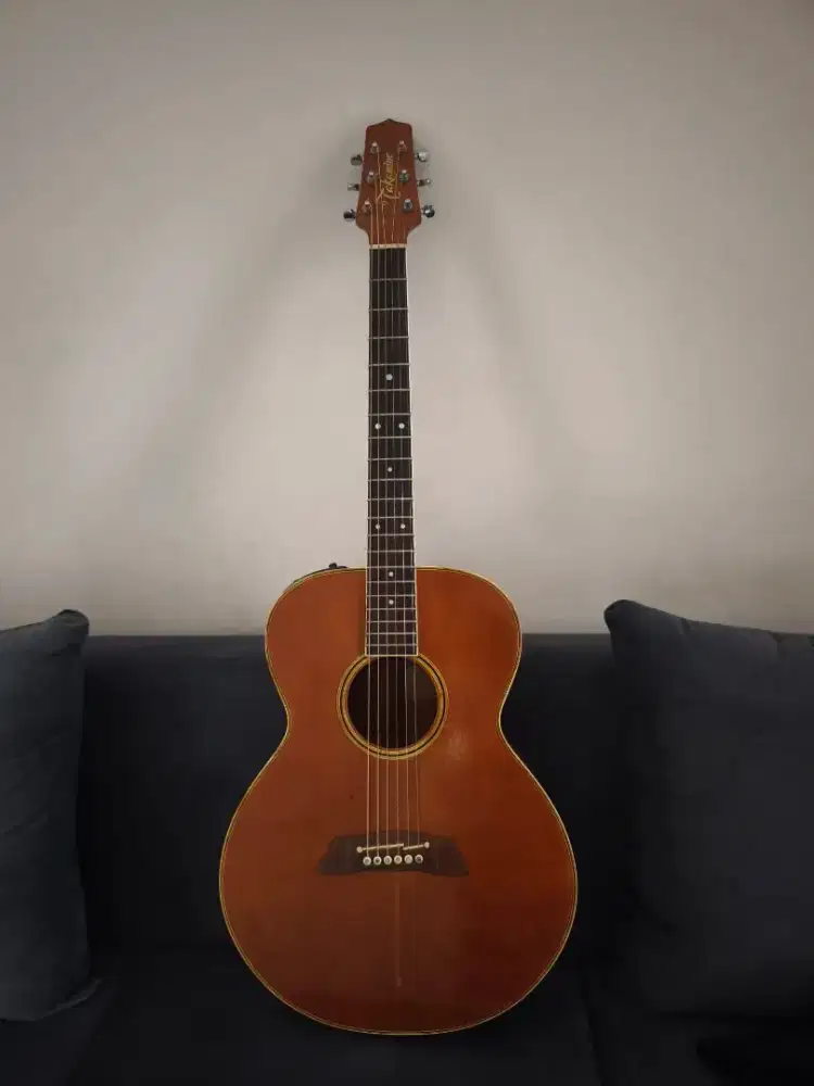 Gitar Akustik Takamine Japan