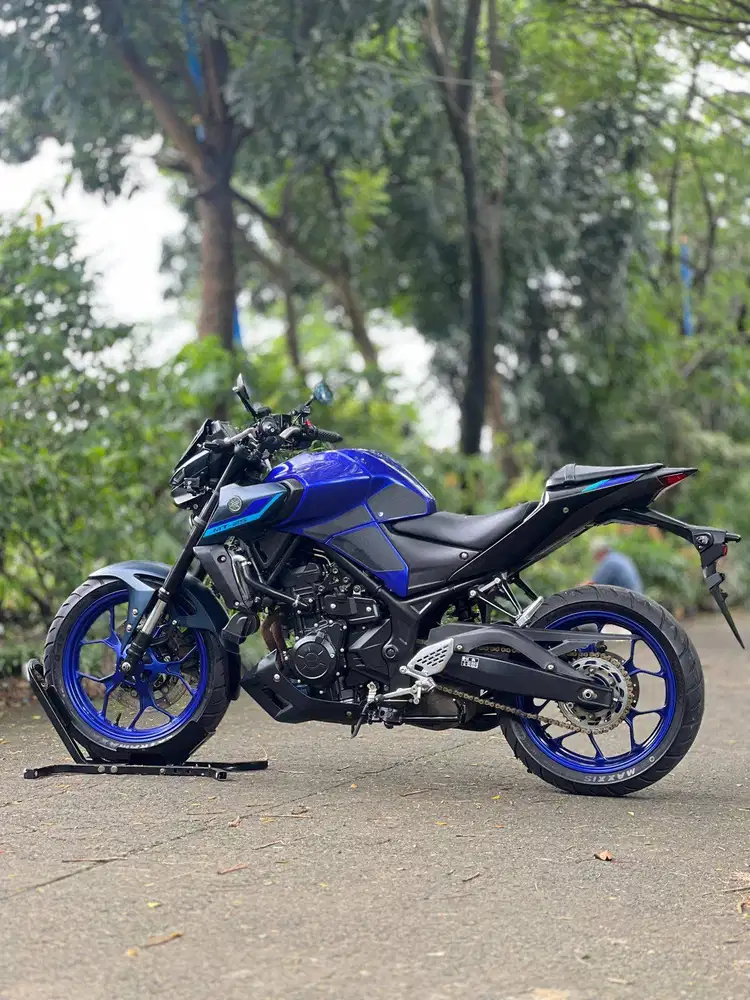 YAMAHA NEW MT25 2023 BIRU KM RENDAH PAJAK PANJANG LIKE NEW