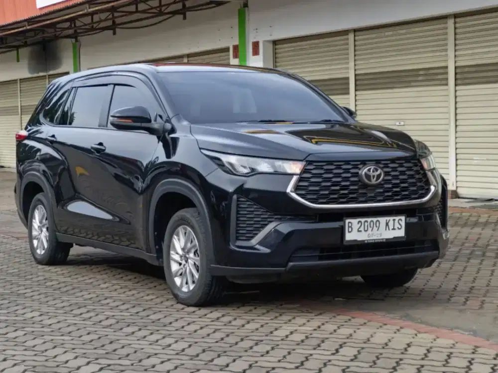 Toyota Innova Zenix 2.0 G At tahun 2023