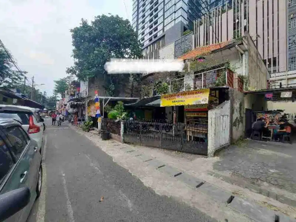 Dijual rumah tua dekat scbd sudirman