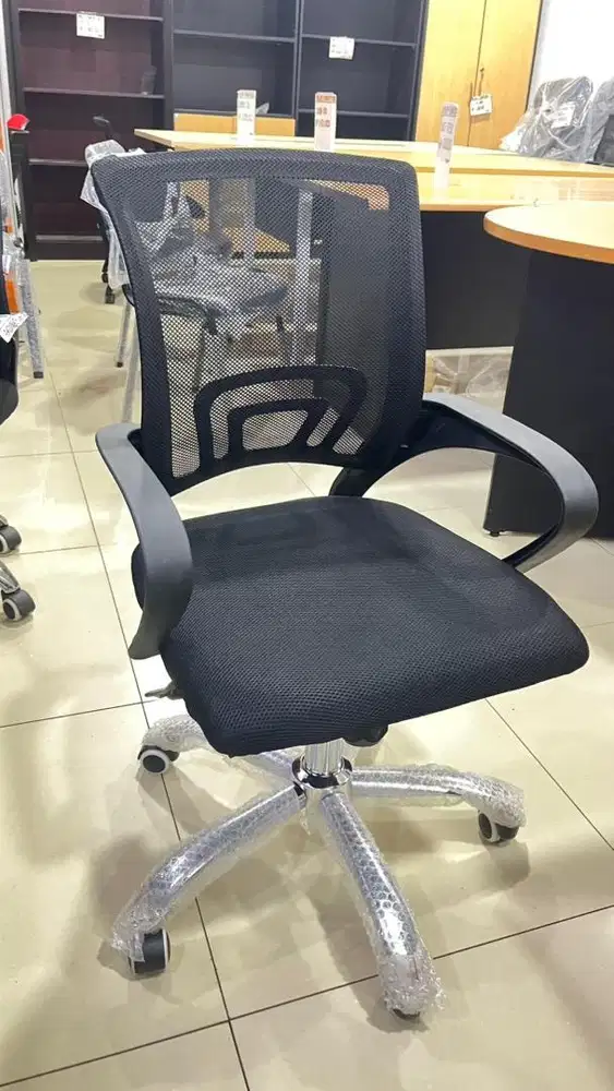 Kursi kantor jaring/staff