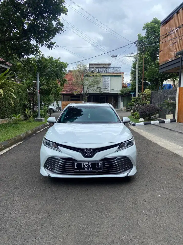 Toyota Camry 2.5 V at thn 2019