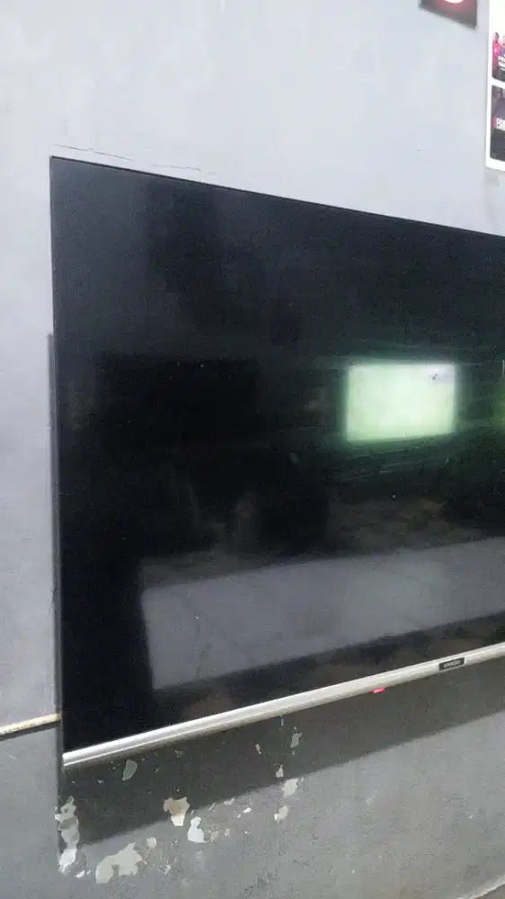 TV Cooca 40 inch, Smart TV, Wifi, second.