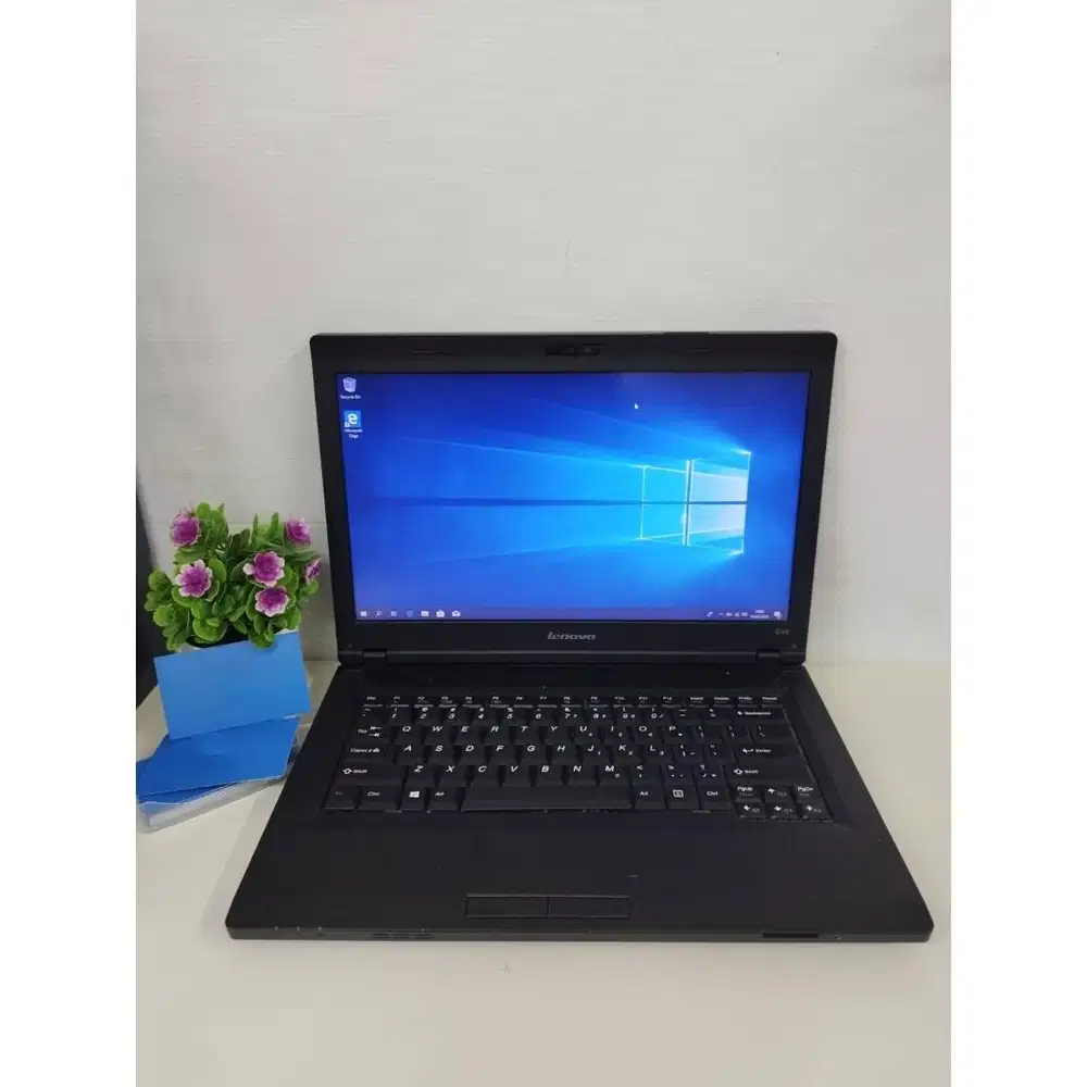 Lenovo E49 Ram 4GB Ssd 128GB *RTS