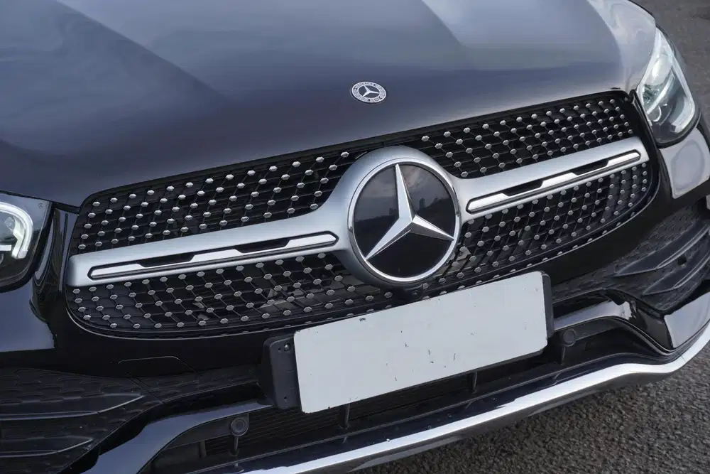 Mercedes Benz GLC200
AMG Facelift X253 2021