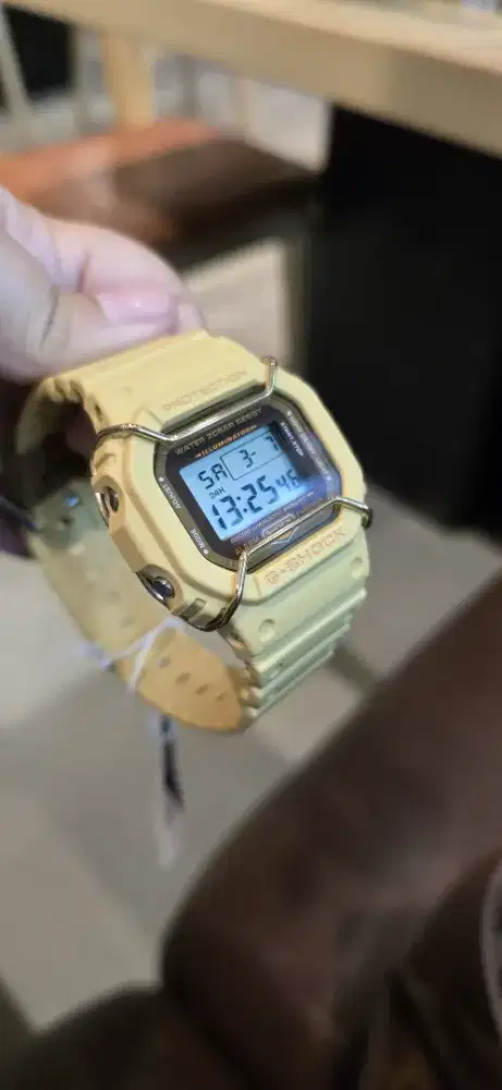 Casio G‑Shock DW‑5600PT‑5DR