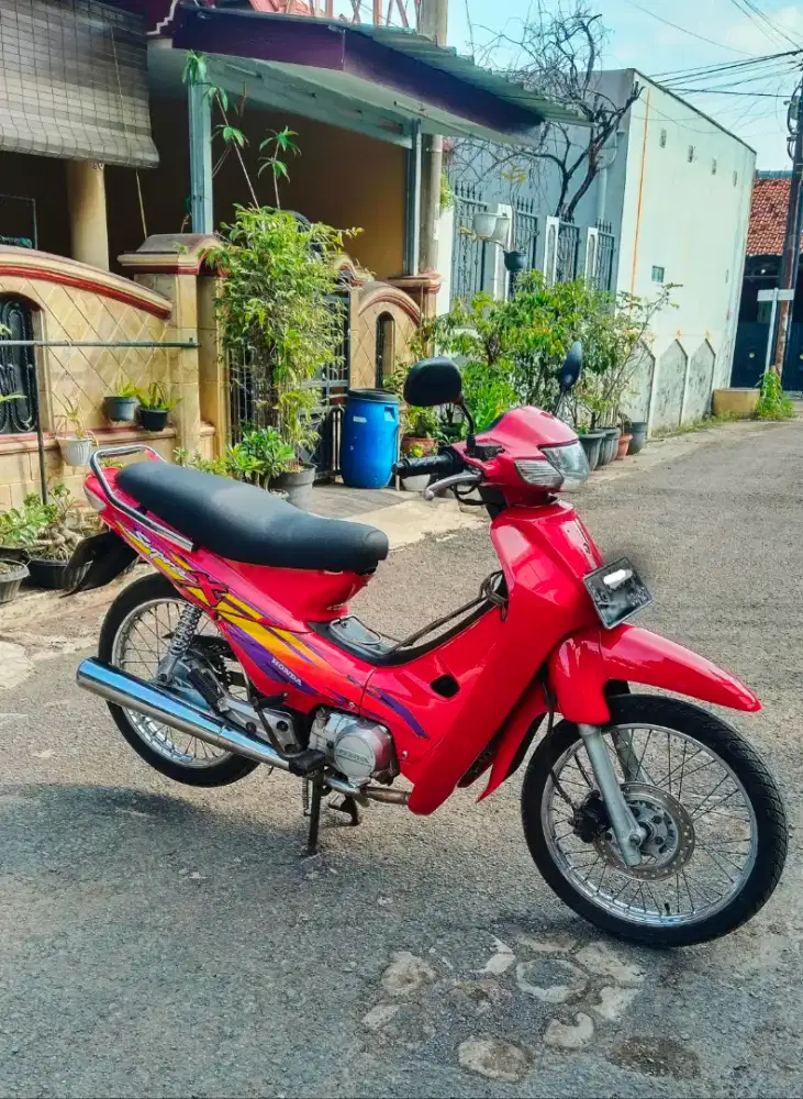 Honda Astrea Supra X 100