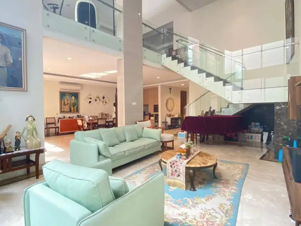 Turun Harga!! Rumah Mewah Ada Kolam Renang Di Pondok Indah Deakat Mall, Jakarta Selatan