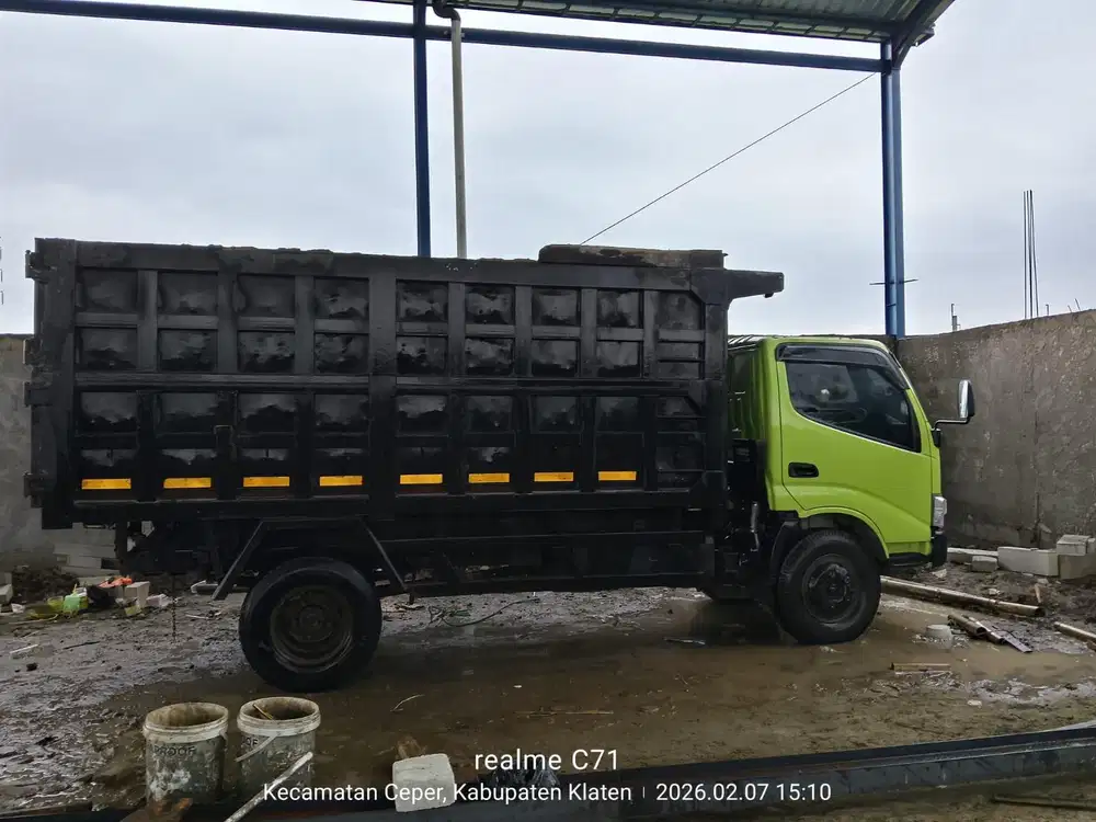 truk dump Hino Dutro 2022 pajak hidup