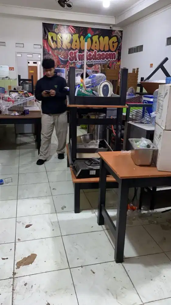 PAKET USAHA BAKSO LENGKAP - FREEZER, KULKAS, KOMPOR, MEJA DLL