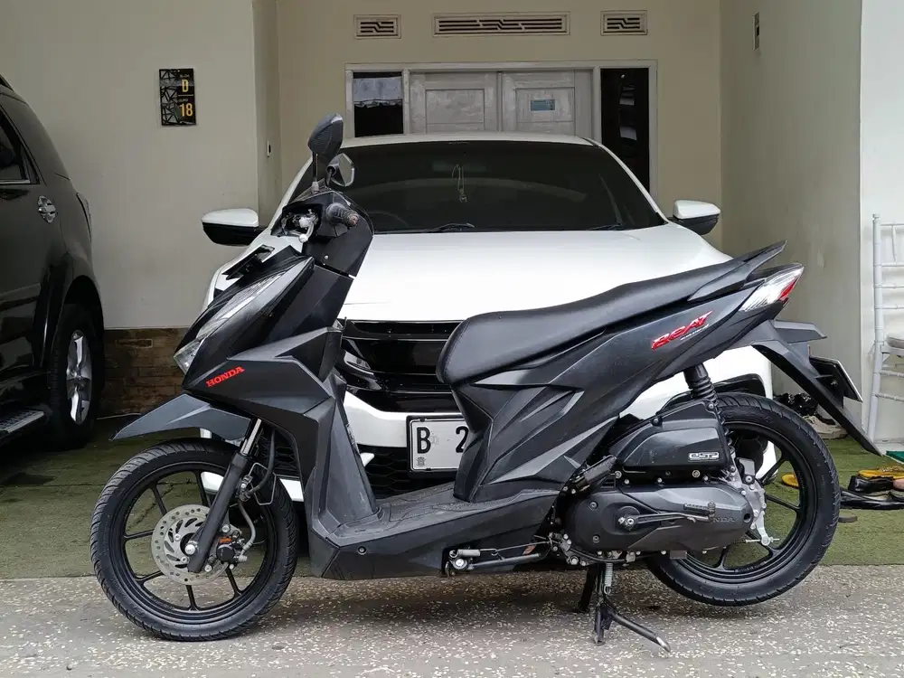Beat deluxe tahun 2023 low km 19rb/tt boleh gan cash lebih bagus