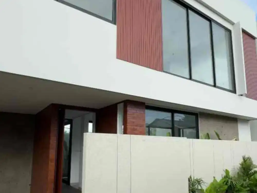VILLA BRAND NEW LANTAI 2 KAWASAN ONE GATE SYSTEM
DENPASAR TIMUR
DEKAT PANTAI SANUR