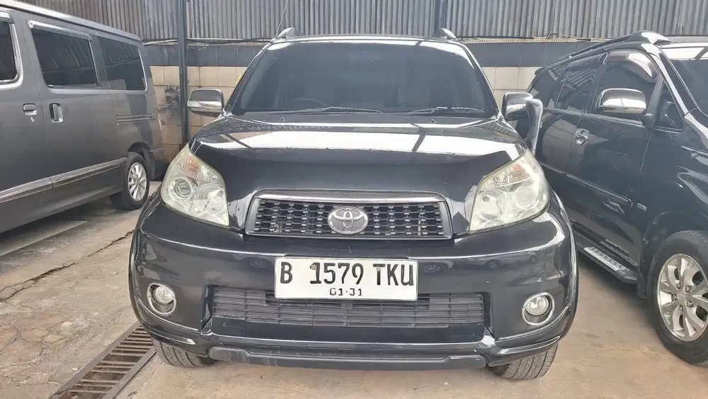 Toyota Rush 2011 Bensin