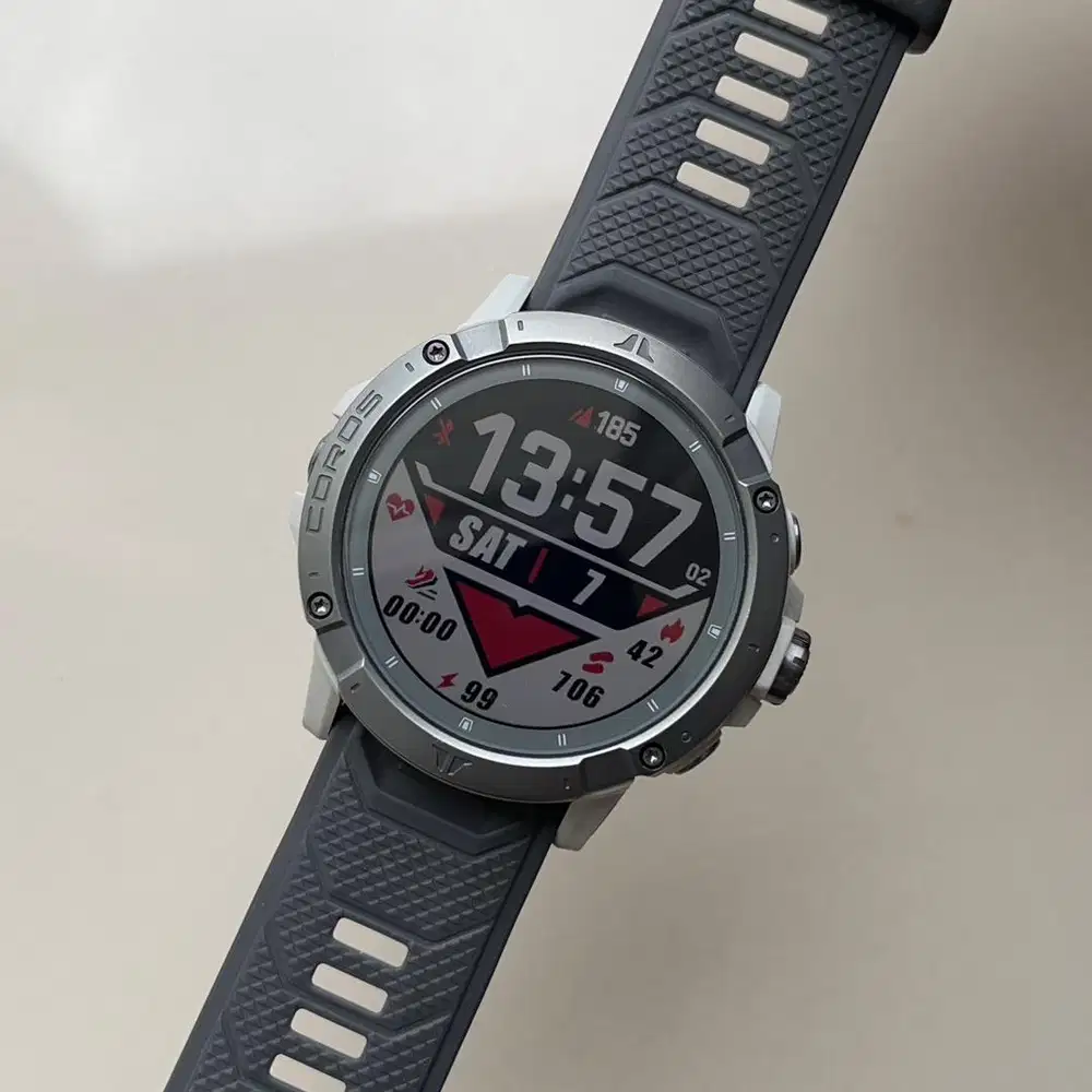 Coros Vertix 2S Sapphire titanium not garmin