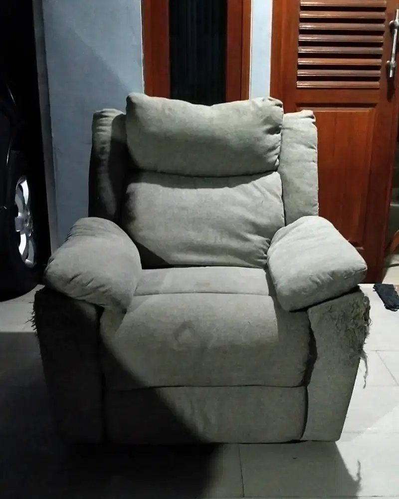Informa Gilford Sofa Recliner