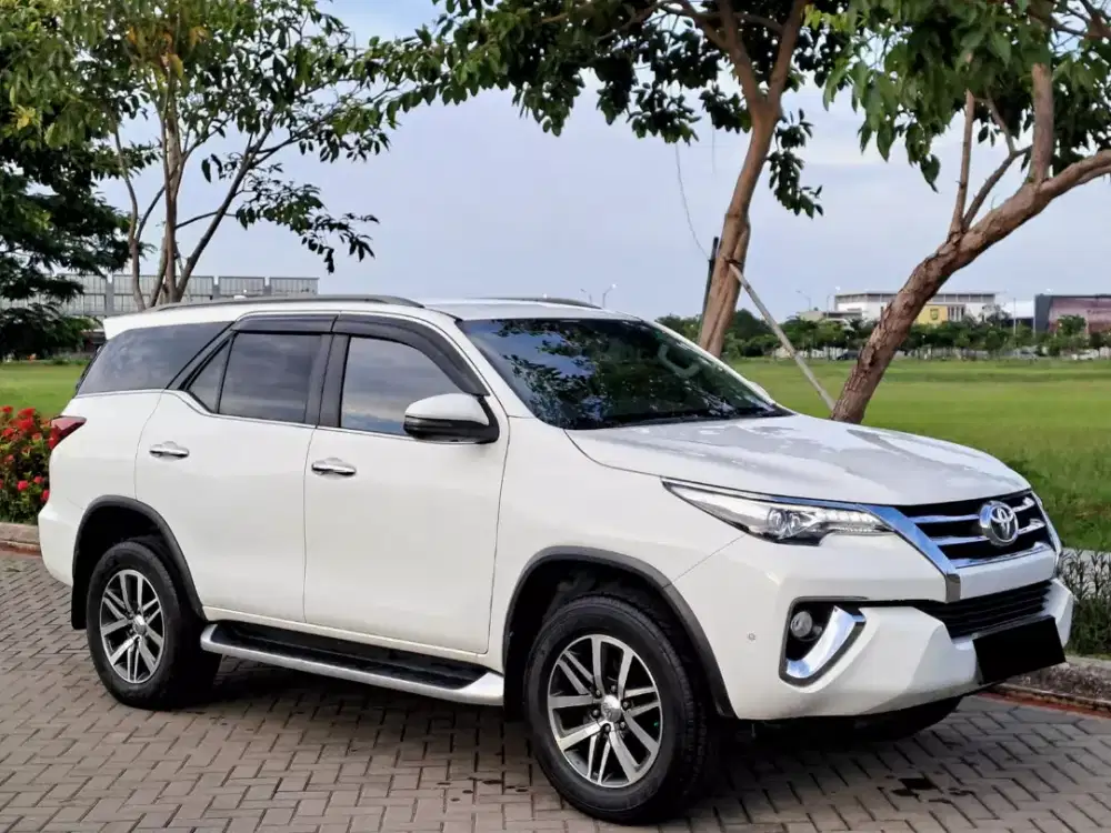 Toyota Fortuner 2.4 at VRZ 2019 2020
