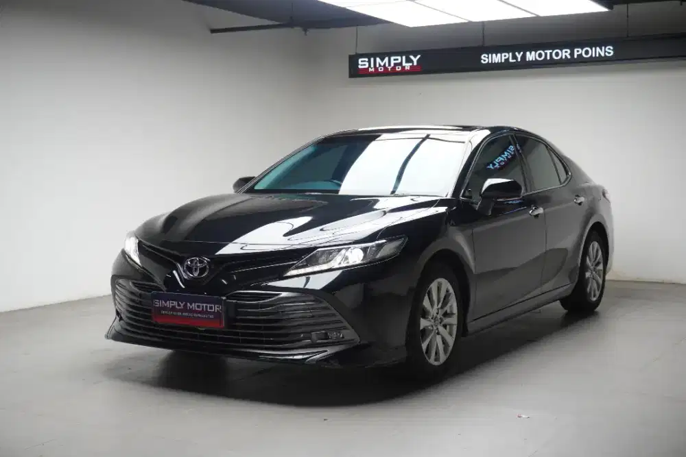 Toyota Camry 2.5 V 2019 ! Good condition!