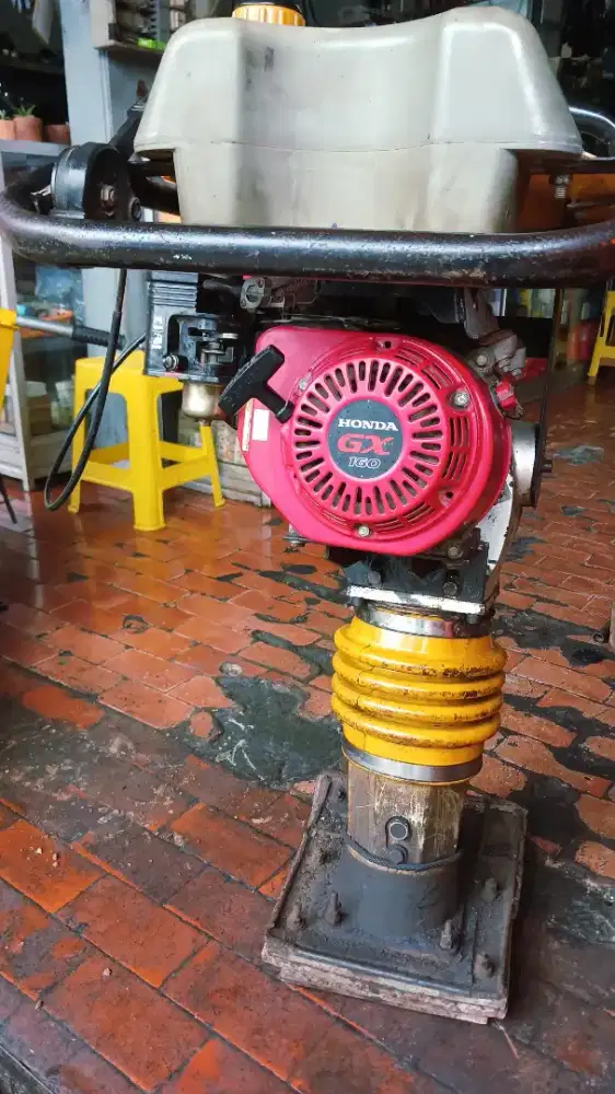 DIJUAL MESIN STEMPER PADAT TANAH PROYEK DLL HONDA GX 160 NORMAL