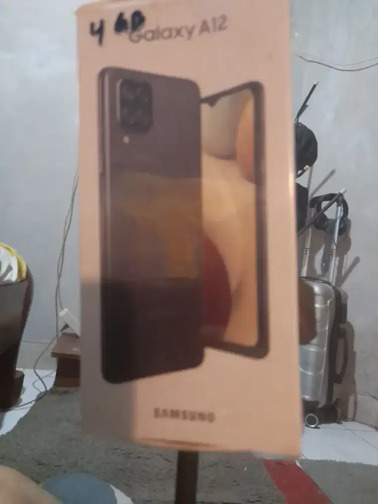 Samsung Galaxy A12 RAM 4 Origynal.Warna Hitam.Jarang Dipakai