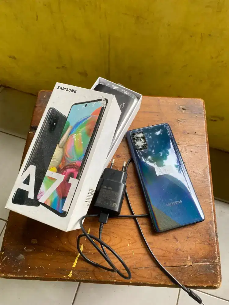 samsung A71 ram 8gb ROM 128gb gaming abis.