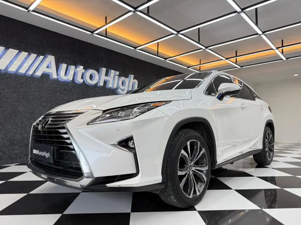 DP10% [Km33.000] RX300 Luxury 2018 White / Reg 2019 #AUTOHIGH