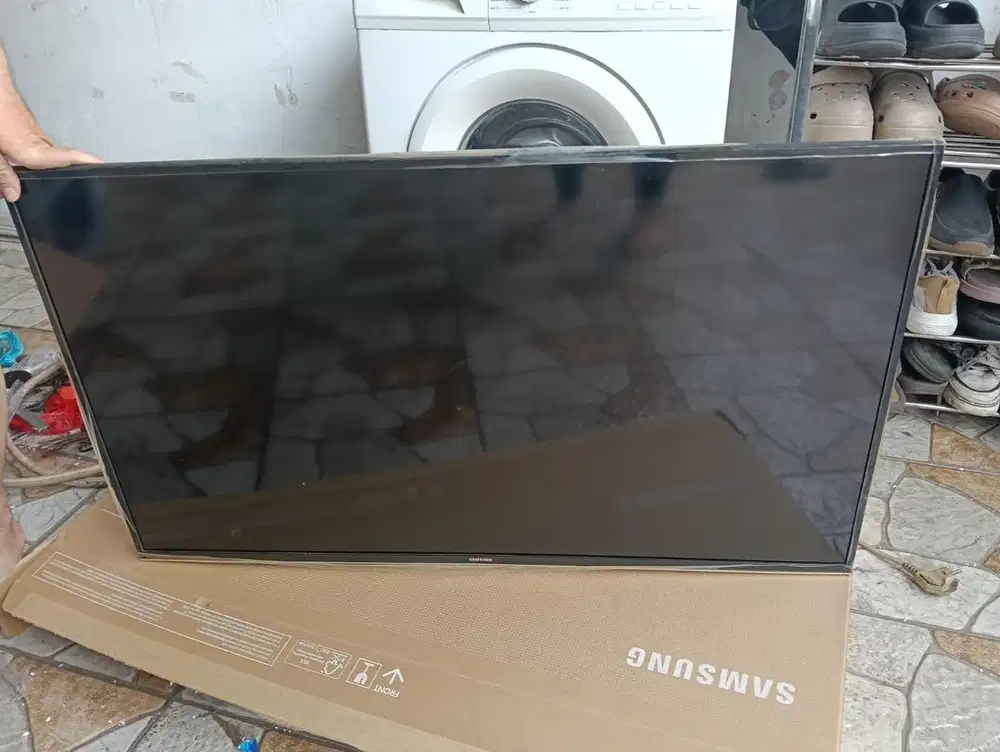 TV Rusak LED Digital 43 inch