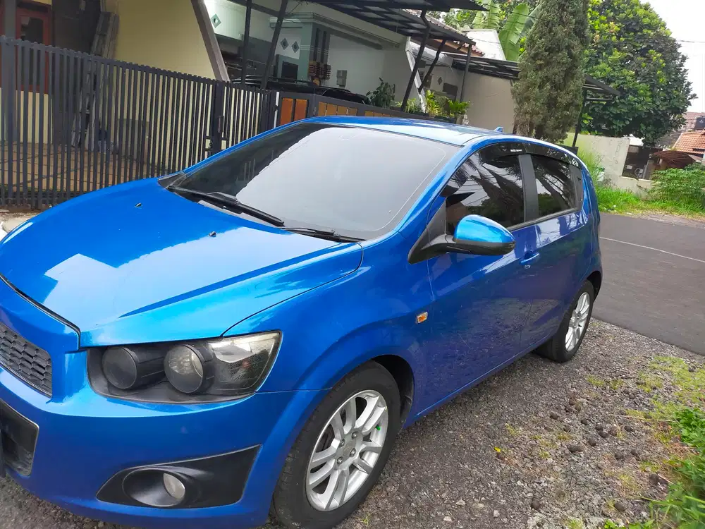 Chevrolet Aveo 2012 Bensin