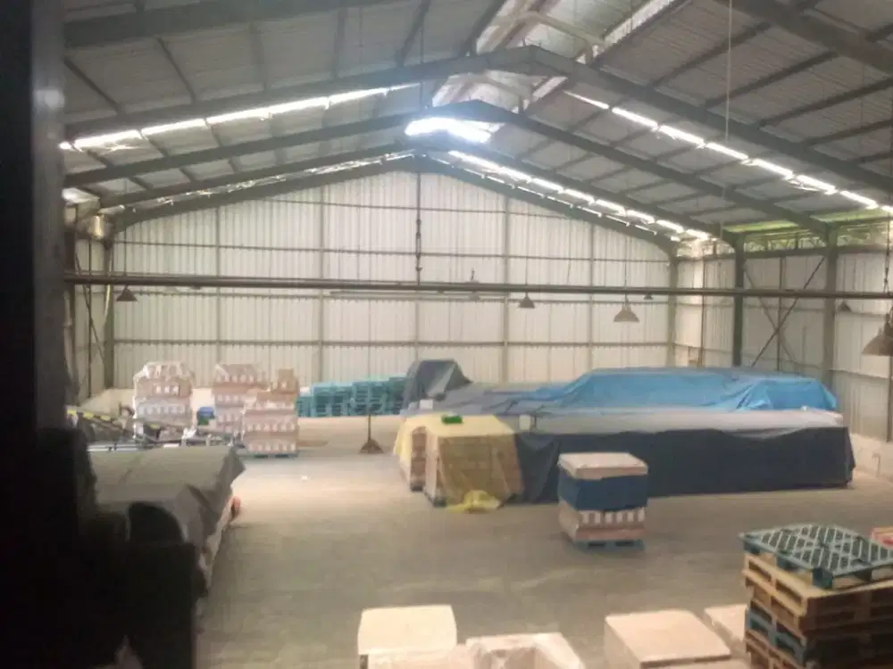 Dijual gudang 10 M luas tanah 2700 Serang Cikande