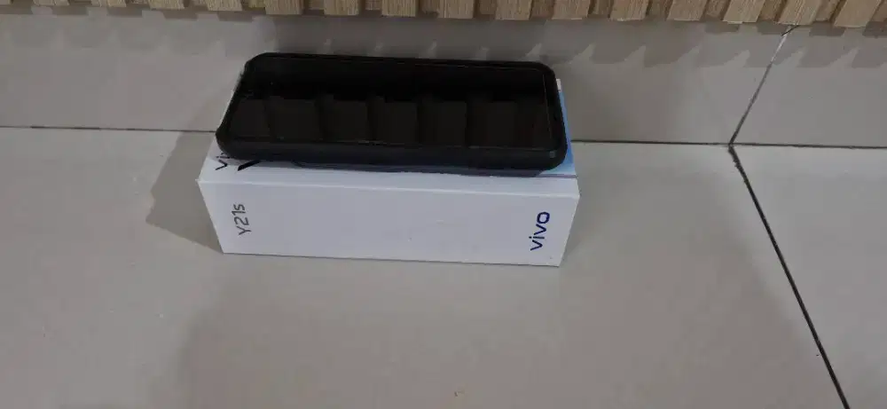 Handphone Vivo Y21 A