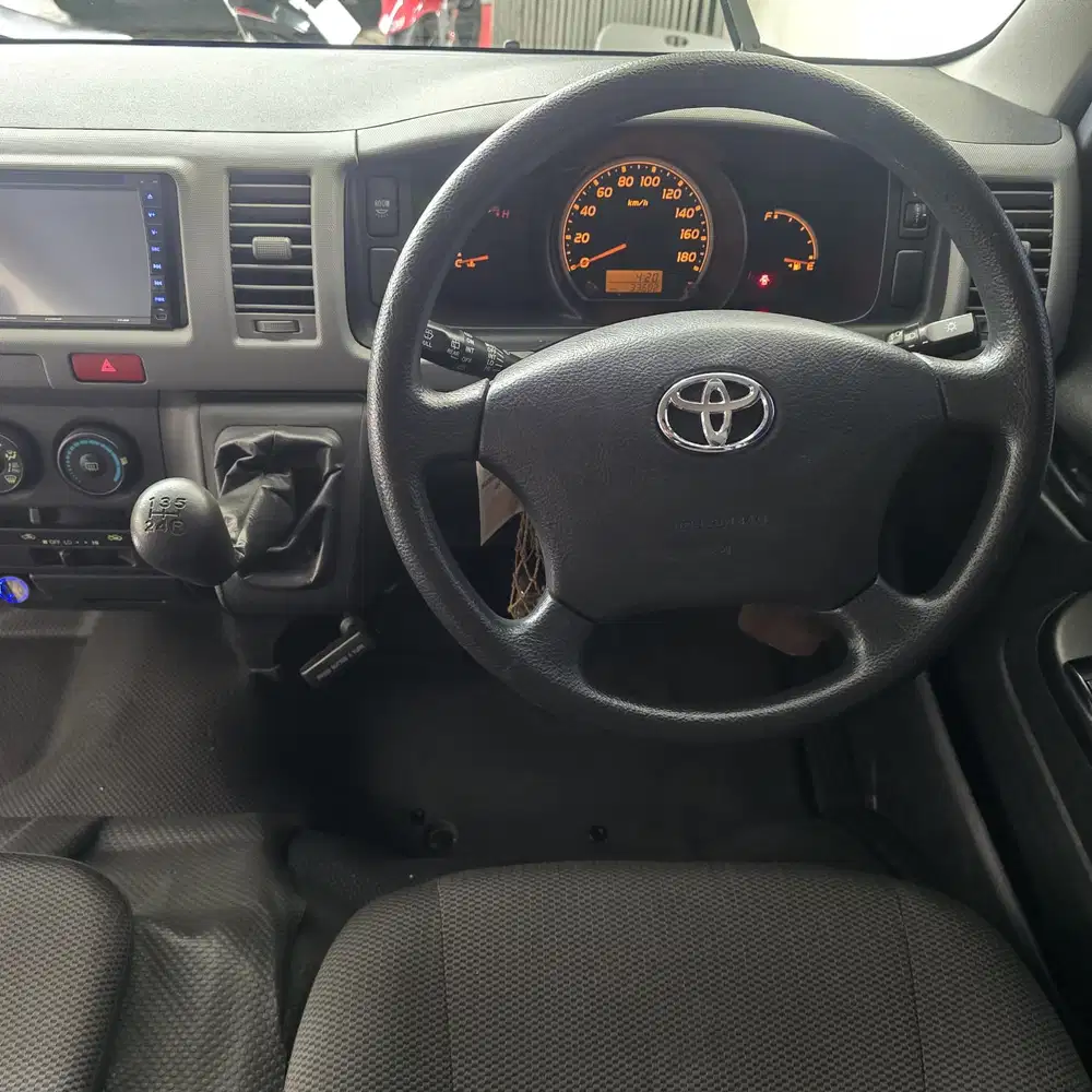 Toyota Hiace 2012 Diesel