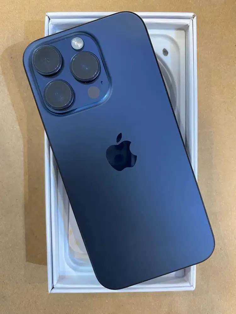 Iphone 15 pro 128gb ibox terima cash dan kredit