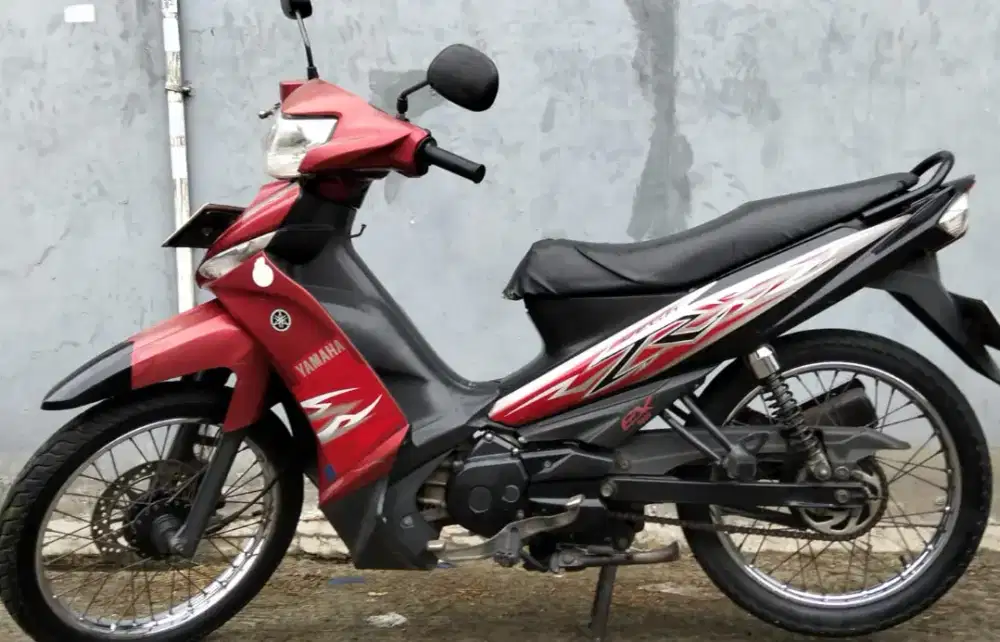 Vega zr murah 4,3jtnet,mesin halus,pemakaian istri, surat lgkp,