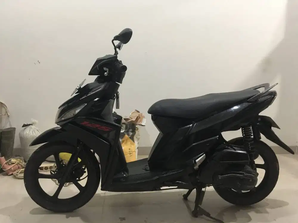 YAMAHA MIO M3 tahun 2015