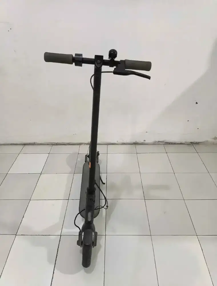 Skuter Listrik Xioami Essential