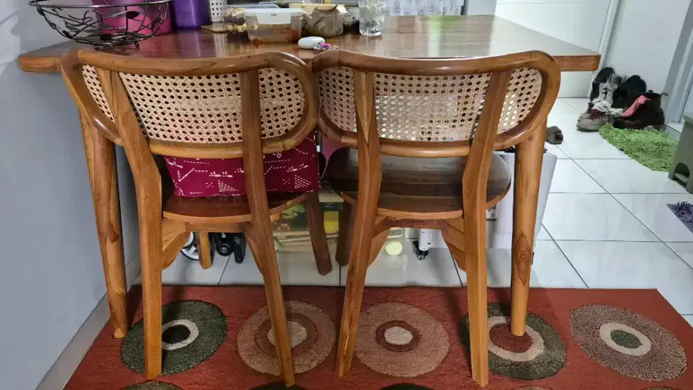 MEJA MAKAN SET JEPARA