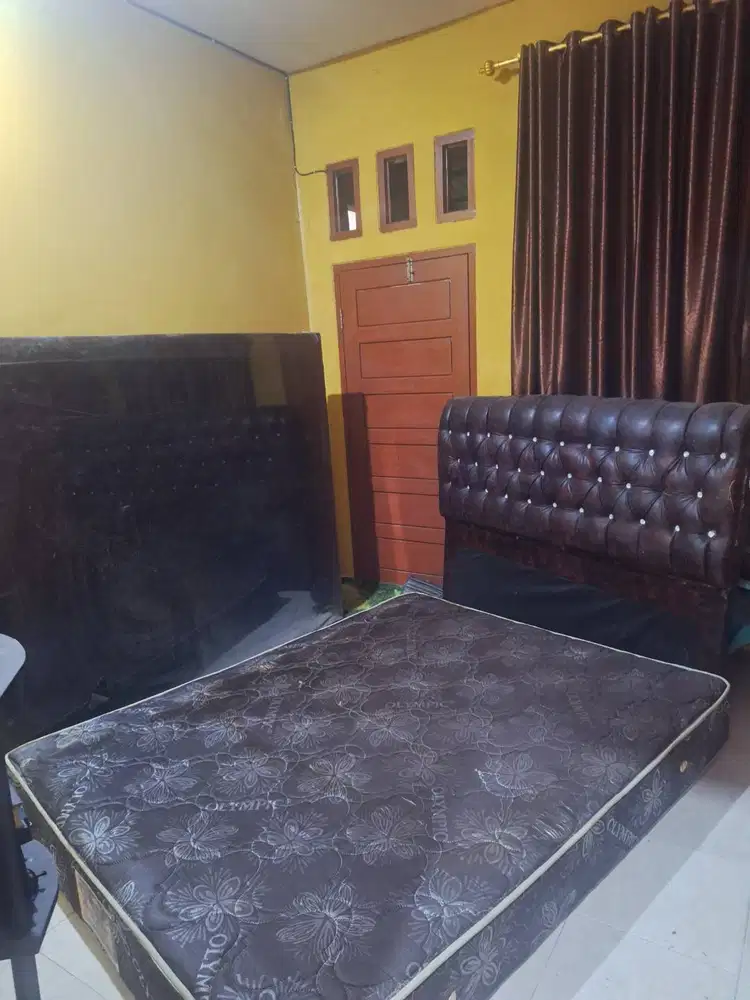 Springbed divan kasur , dispenser, tabung gas, kompor gas