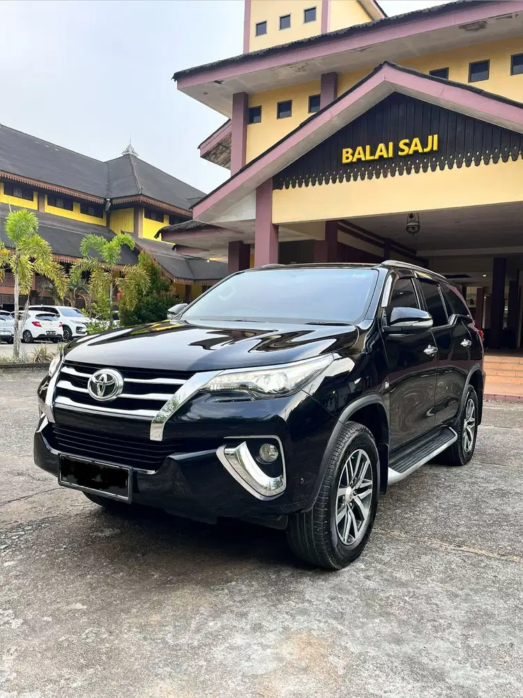 Toyota Fortuner 2016 Bensin