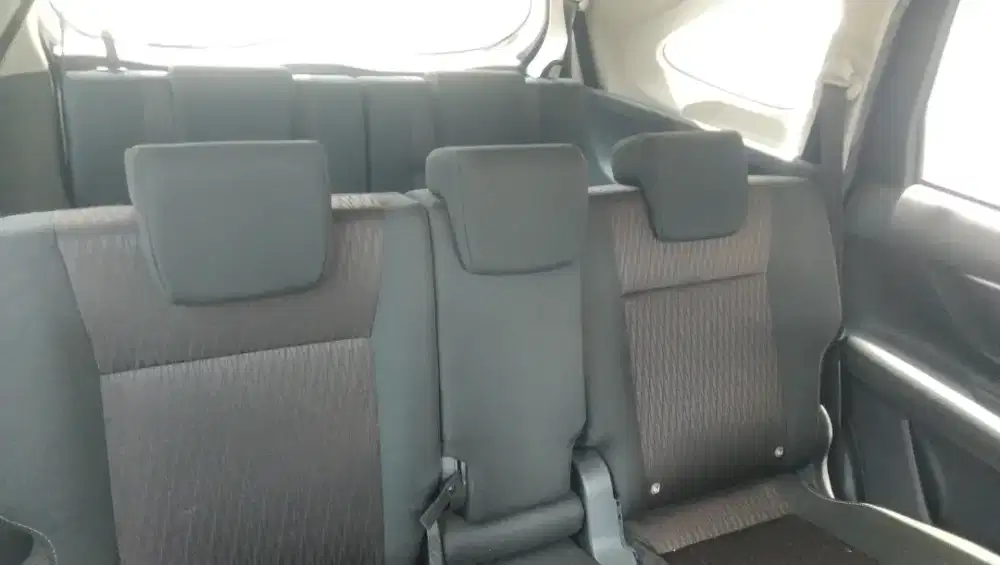 Avanza 2022 metic silver