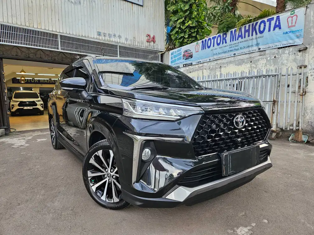 Toyota Veloz Q 1.5 non TSS 2024 nik 2023 hitam black avanza full ori