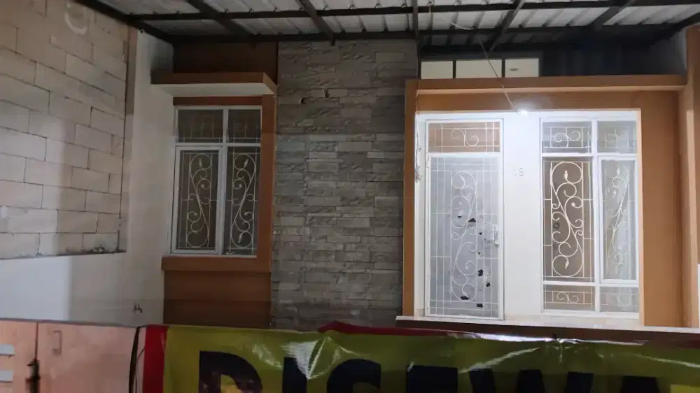 DIJUAL/DISEWA rumah cluster pinewood