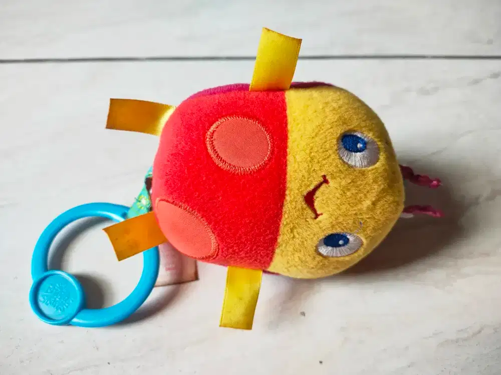 Boneka Kumbang Kecil