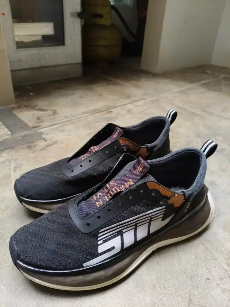 Sepatu SM steve madden