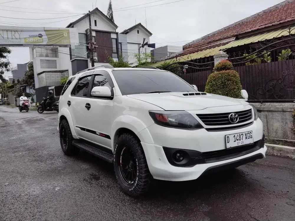 Toyota Fortuner G TRD at 2009