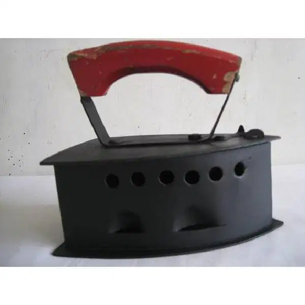 Seterika arang kuno medium model antik