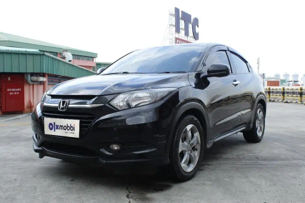 TDP 10JT, Honda HR-V 1.5 E Bensin-AT Hitam 2017